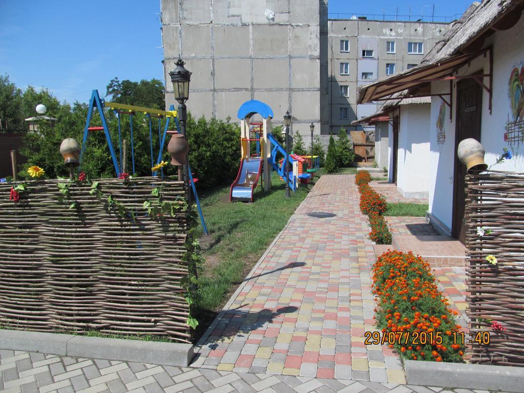 Stara Vezha Hotel Boryspil Exterior photo